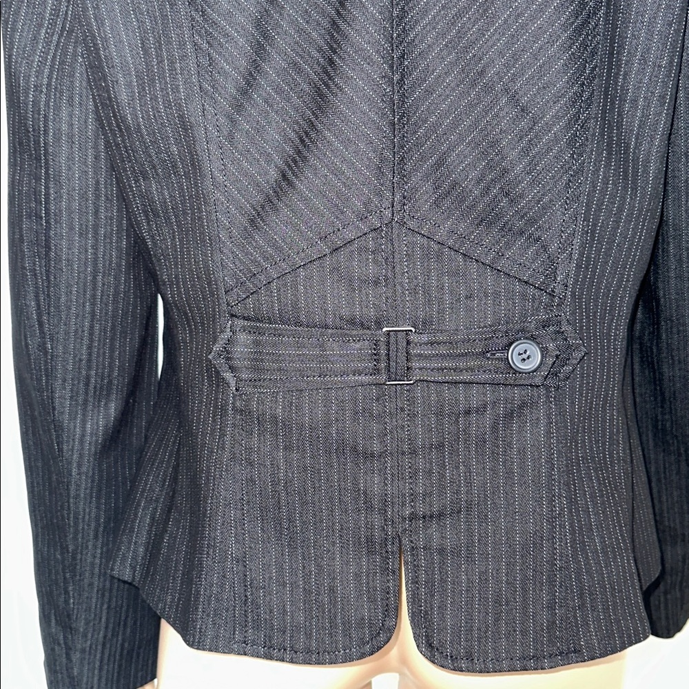 LOFT Charcoal Pinstripe Blazer Size 8 - Picture 7 of 16